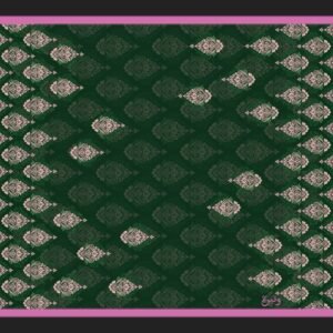 أخضر الداكن مع الزهور الوردية