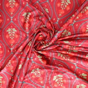 الاحمر الداكن مع الزهور الحمراء