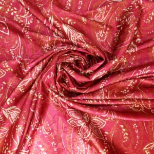 الوردى مع الورود الذهبية